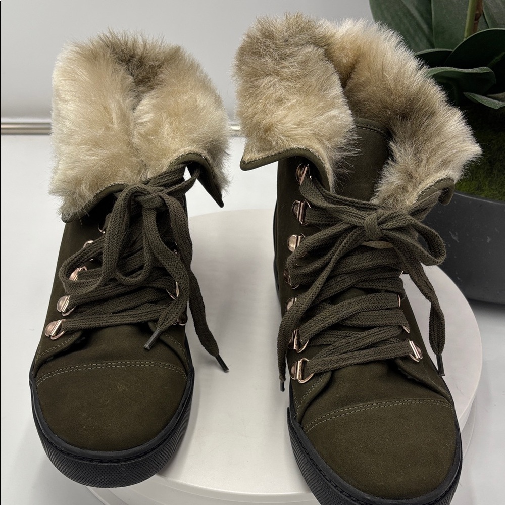 New Saint&Libertine Women's Faux Fur Lined High-Top Sneakers - Olive Green